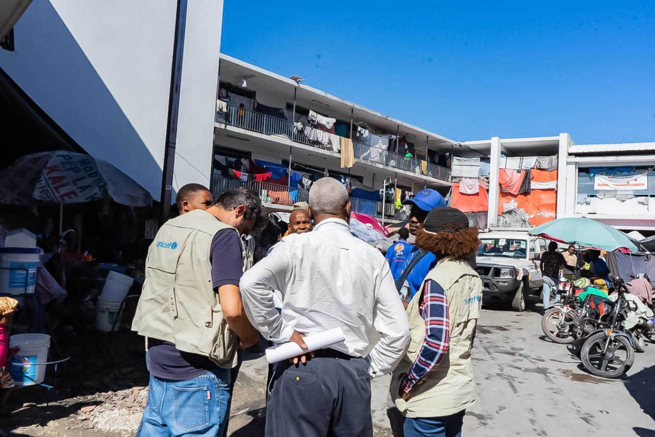 Visite de la DINEPA et de l’UNICEF au Lycée Marie-Jeanne